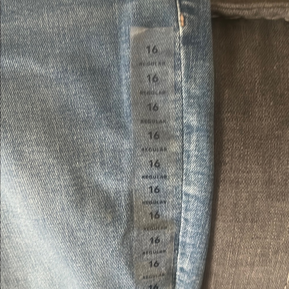 Women's Blue Jeans - Picture 7 of 7